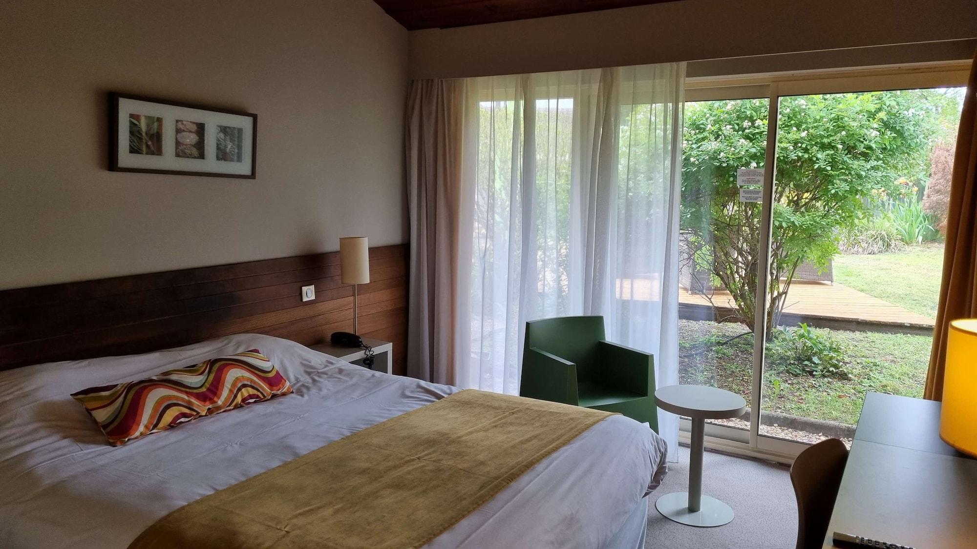 Kyriad Angouleme Nord Champniers- & Hotel